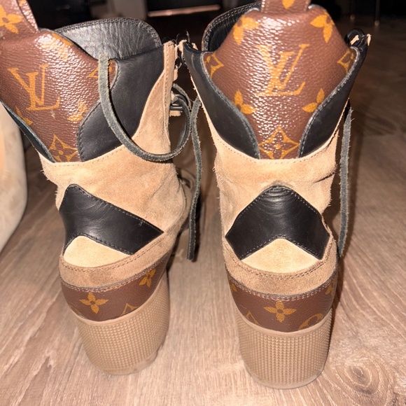Louis Vuitton Desert Boot - Picture 4 of 4